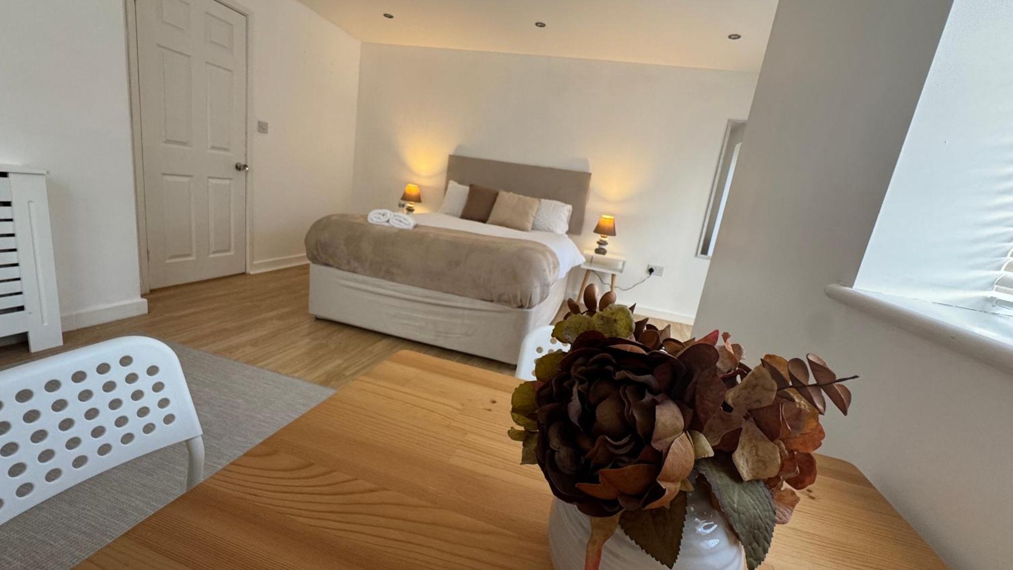 Little Luxe Shared House Hotel Bristol Exterior photo